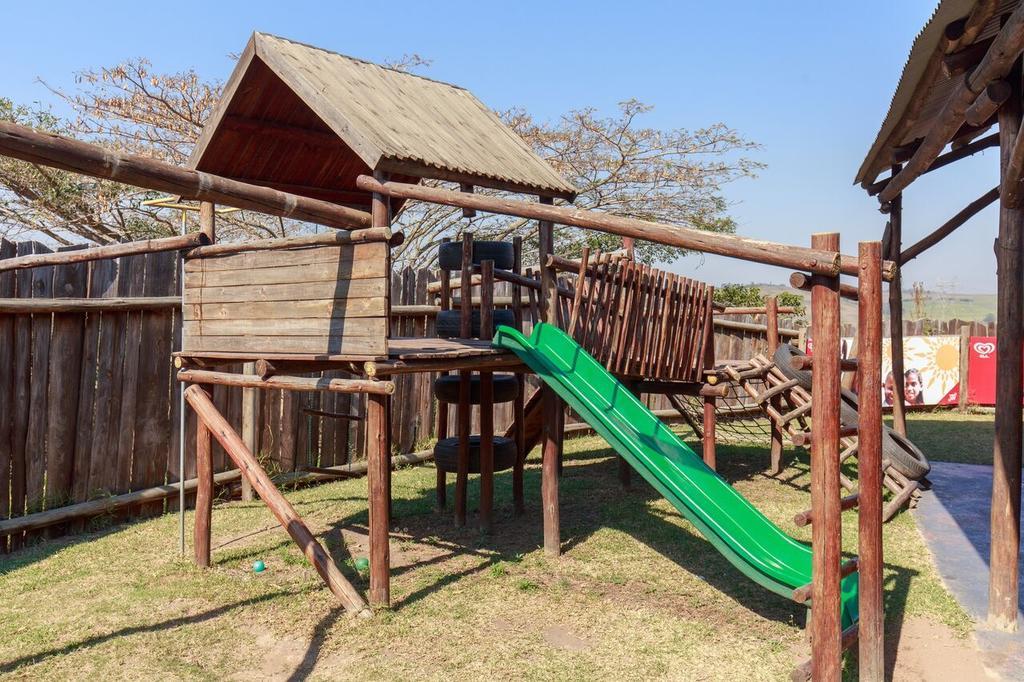 Rain Farm Game Lodge uMhlali Buitenkant foto